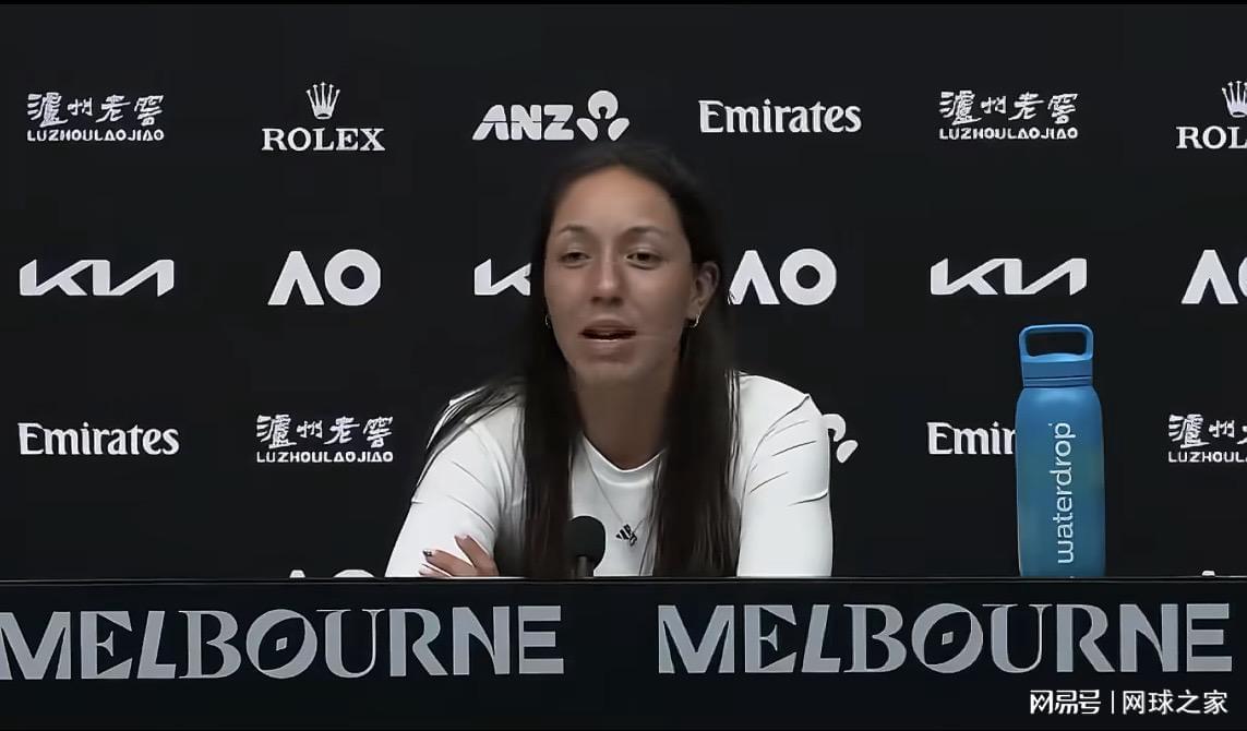 世界杯手机高清观看软件-镜头下的阴影：球员隐私权与现代网球转播的边界