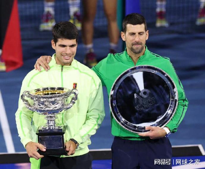 世界杯比赛在线观看地址-新华社罕见撰文焦科维奇没输，法大炮自伤退赛，王炸组合抢十胜