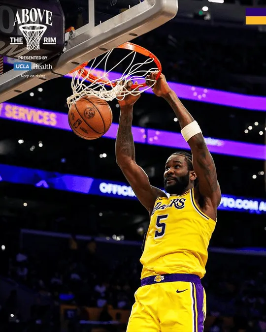 雷迪克谈艾顿：我们给他设计了不少战术，但他接球有些困难